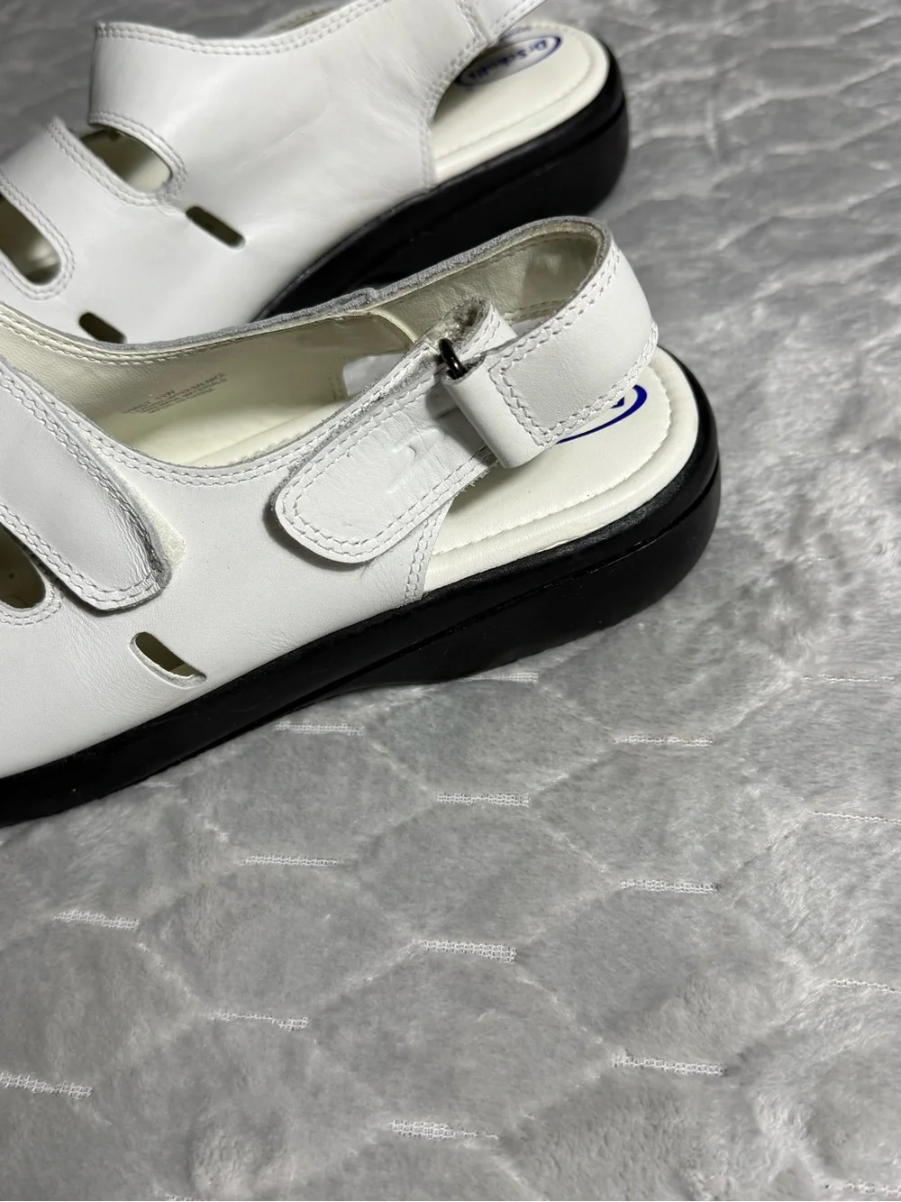 Dr Scholls Air Pillo Comfort Sandals White Leather 11W NWOB